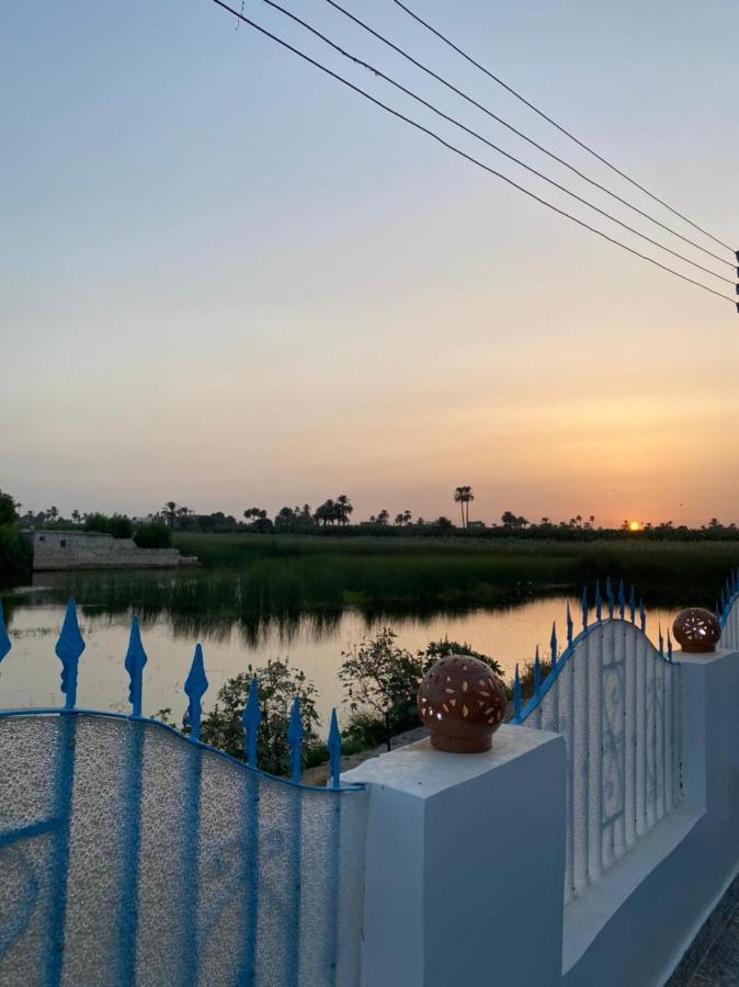 Villa Victoria Old Nile View Луксор Екстериор снимка
